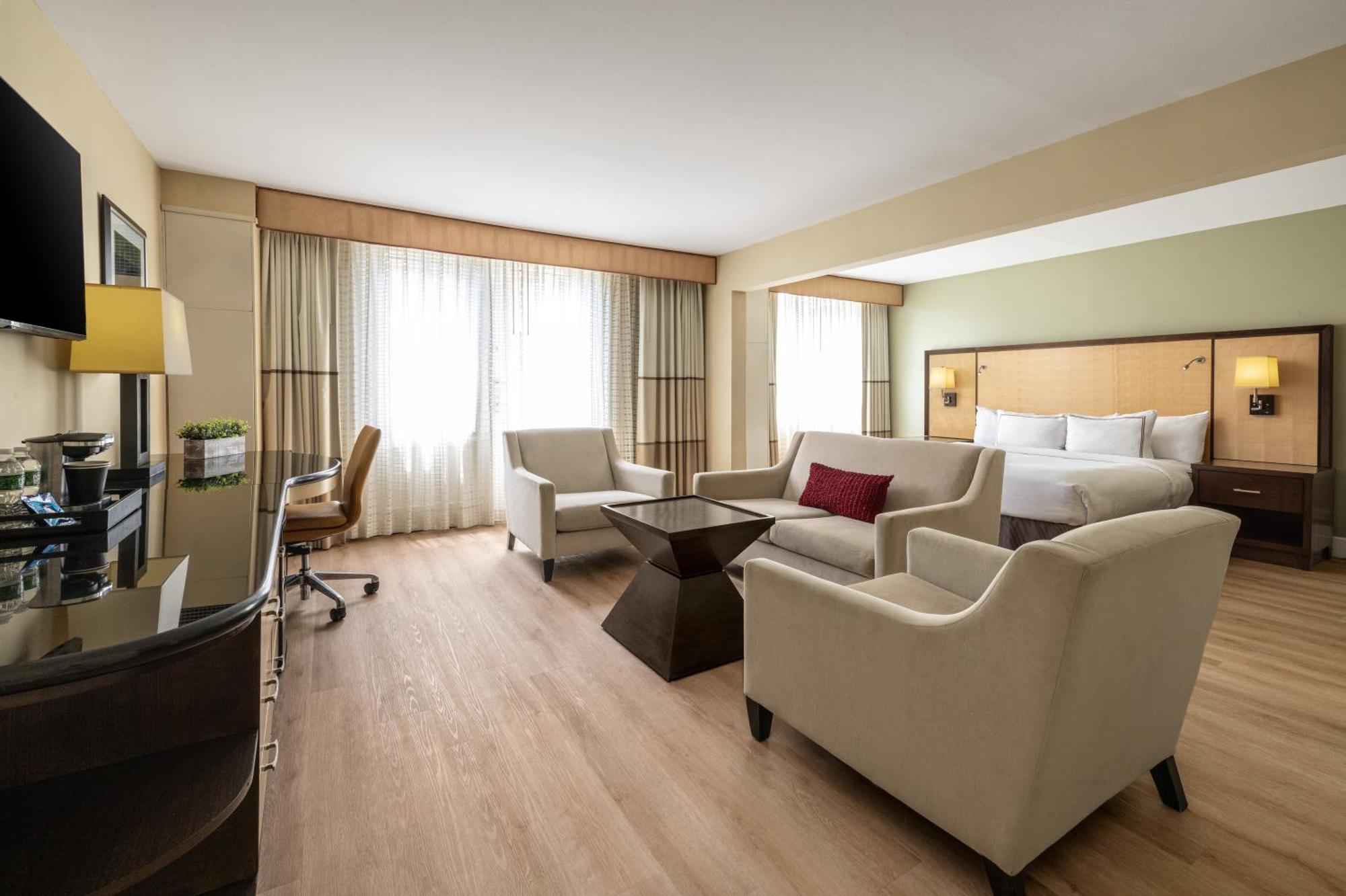 Sleepy Hollow Hotel 3*